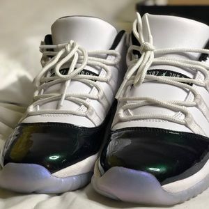 JORDAN RETRO 11 LOW "EMERALD RISE"